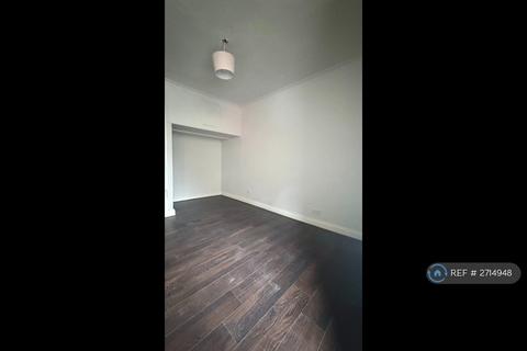 1 bedroom flat to rent, Newlands Road, Glasgow, G44