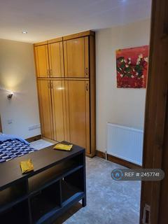 undefined, Colliers Way, Reading, RG30