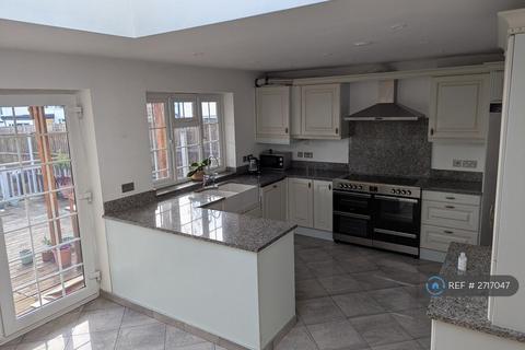 undefined, Ashbourne Avenue, London, E18
