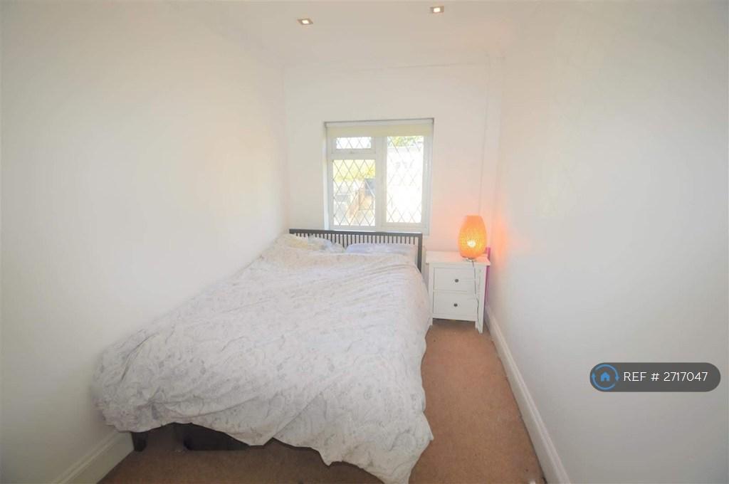 Bedroom (Carpet Replaced With Laminate)