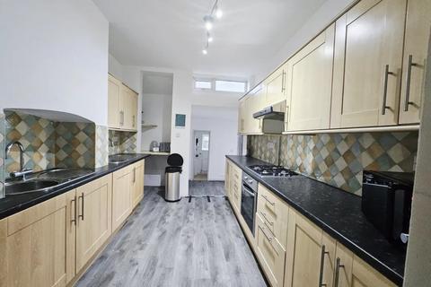undefined, Golders Rise, Hendon