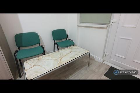 undefined, Brunswick Gardens, Ilford, IG6