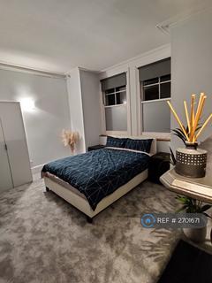 2 bedroom flat to rent, Liberty Street, London, SW9