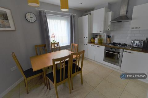 2 bedroom flat to rent, Torkildsen Way, Harlow, CM20