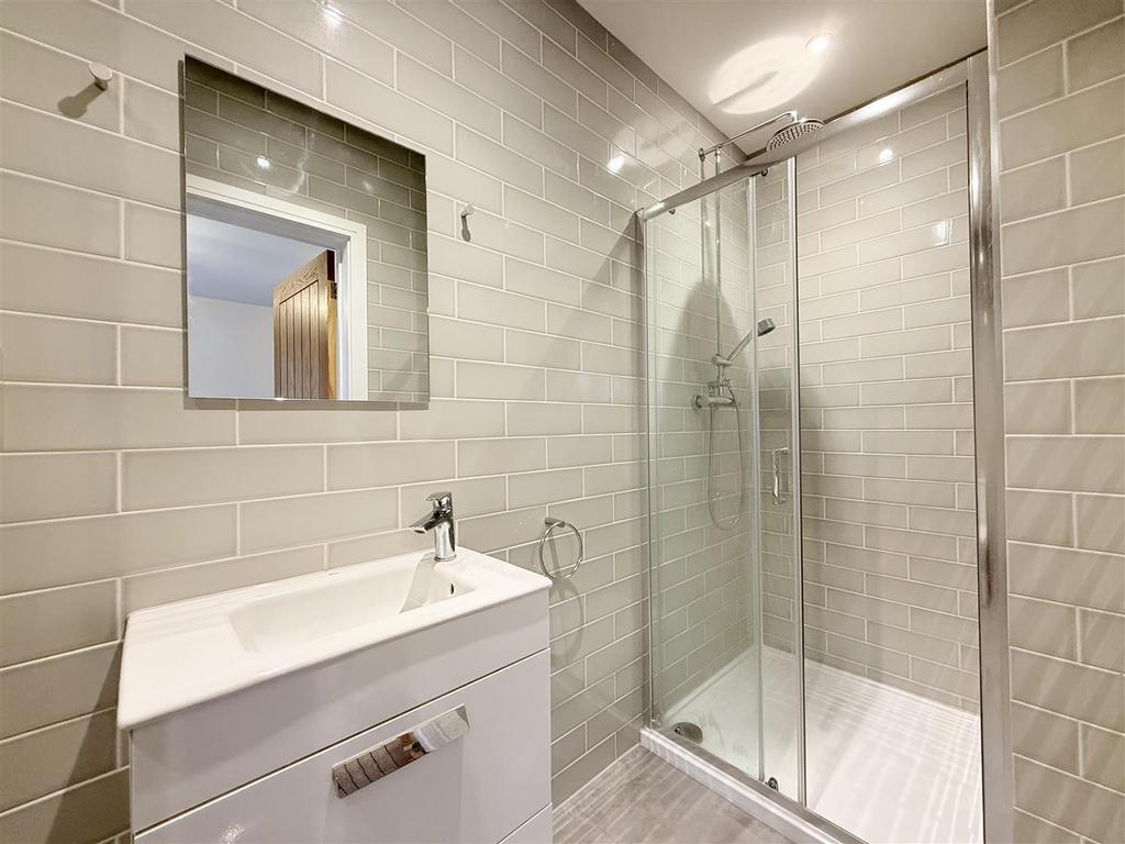 Temp Imageg5 KC9x.jpg