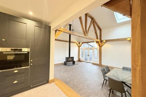3 bedroom detached house to rent, Green View, Ipswich IP6