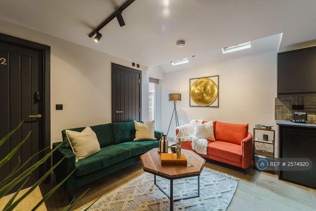 Lounge Area