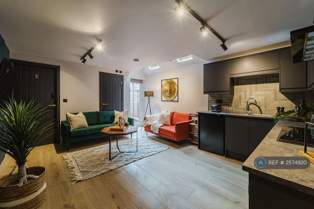 Lounge Area