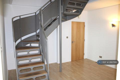4 bedroom flat to rent, New Hampton Lofts, Birmingham, B18