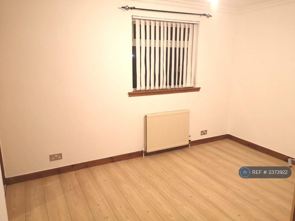 Master Bedroom 1