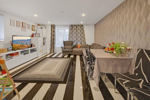 undefined, Bartlow Side, Basildon, Essex, SS13