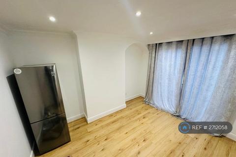 undefined, South Park Road, Ilford, IG1
