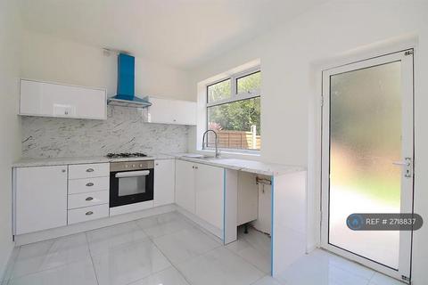 undefined, Helena Crescent, Leicester, LE4