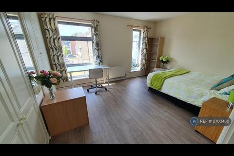1 bedroom in a house share to rent, Nazareth Road, Nottingham, NG7