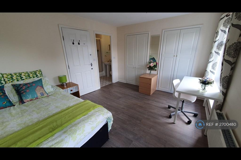 Bedroom 2nd Floor front Facing