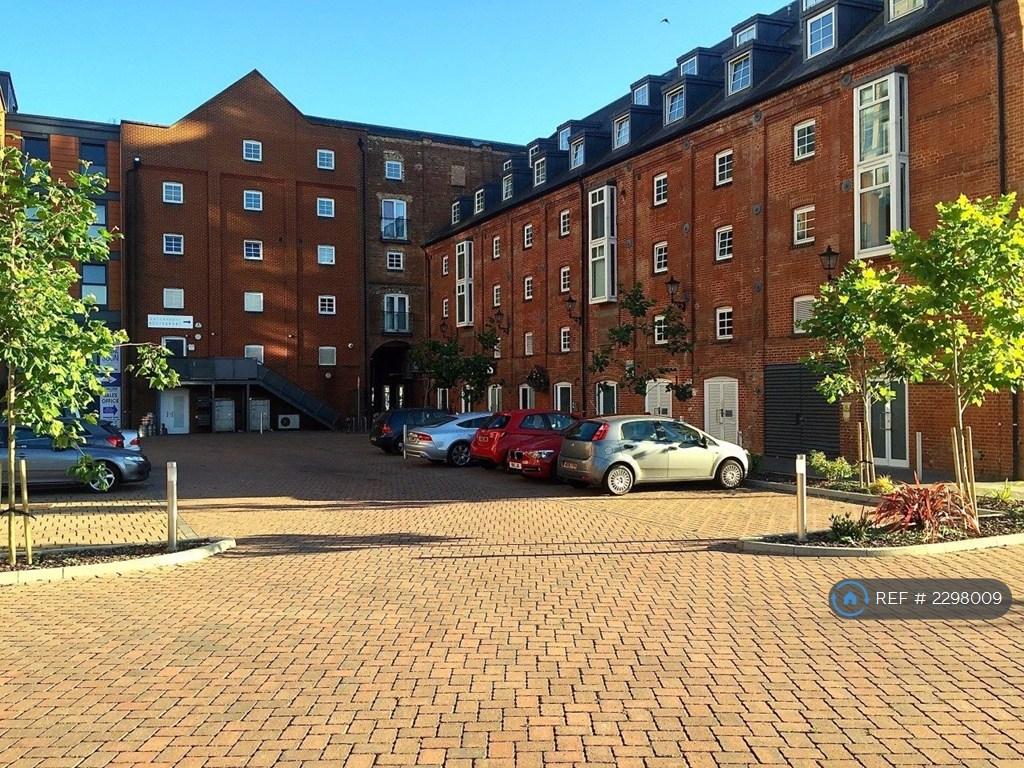 Regatta Quay Rear