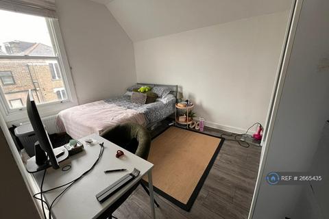undefined, West Green Road, London, N15