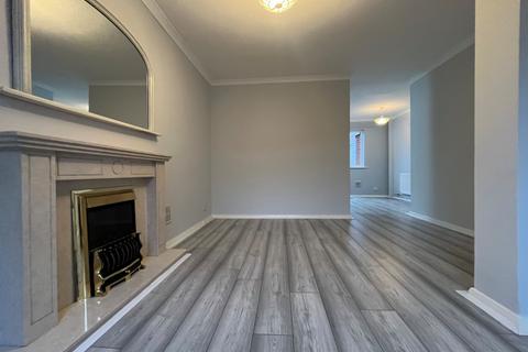2 bedroom terraced house to rent, Rainsbrook Drive, Shirley, Solihull, West Midlands, B90