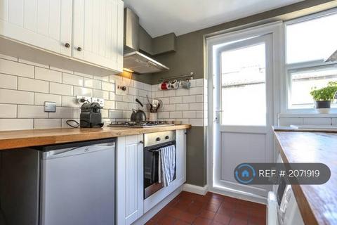 undefined, Walton Road, London, E13