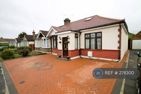 undefined, Melbourne Gardens, Romford, RM6