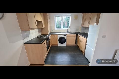 2 bedroom flat to rent, Edward Vinson Drive, Faversham, ME13