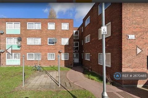1 bedroom in a house share to rent, Cowbridge Lane, Barking, IG11