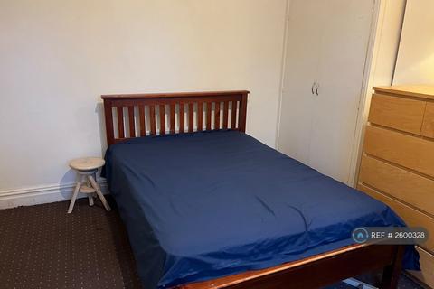 undefined, Harehills Avenue, Leeds, LS8
