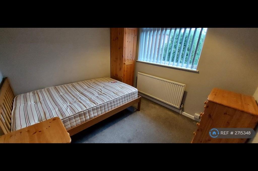 Small Bedroom