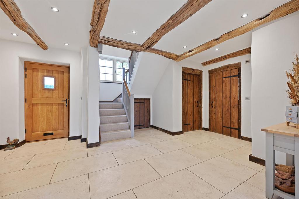 Entrance Hallway.jpg