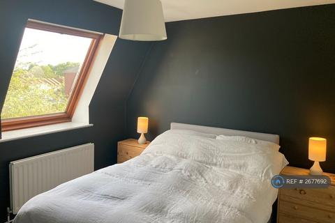 1 bedroom flat to rent, Govier Close, London, E15