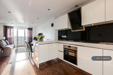 2 bedroom flat to rent, Cheltenham House, London, E1