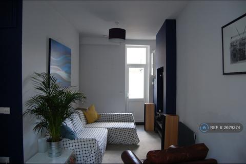 undefined, Probert Rd, London, SW2