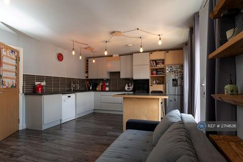 2 bedroom flat to rent, Richmond Gate, Hinckley, LE10