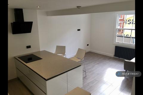 undefined, Queens Road, Weybridge, KT13