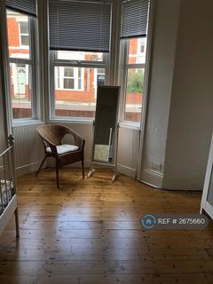 2 bedroom flat to rent, Jesmond, Newcastle Upon Tyne, NE2