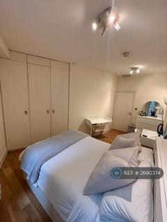 1 bedroom flat to rent, Kennington Oval, London, SE11