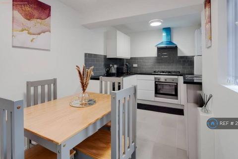 undefined, Manningham Road, Liverpool, L4