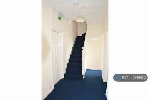 undefined, Beeston Road, Nottingham, NG7
