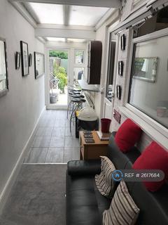 1 bedroom in a house share to rent, Percy Road, Hampshire, PO12