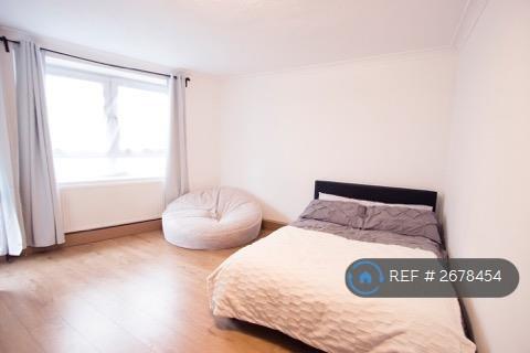 undefined, Laurel House, London, SE8