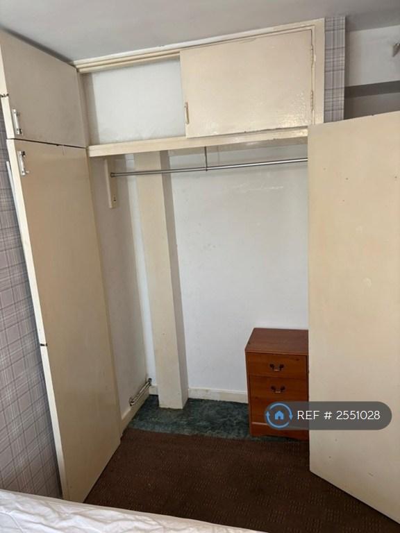 Bedroom Closet