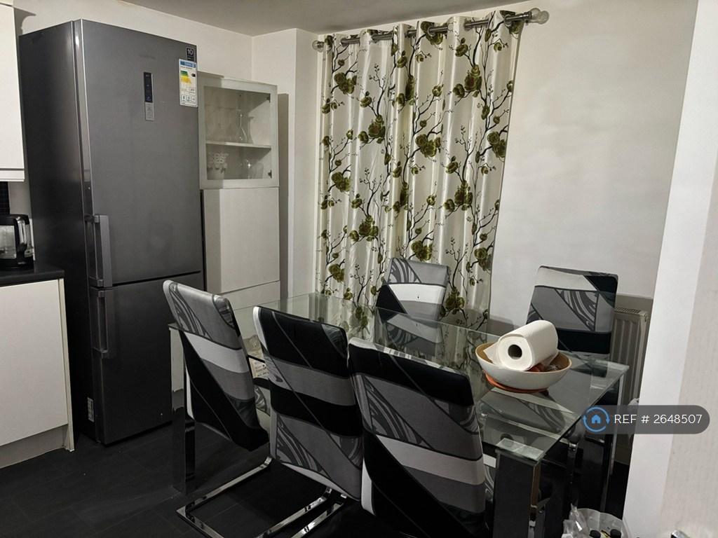 Kitchen + Dining