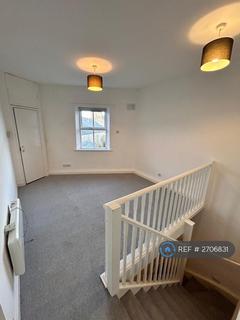 undefined, Cwrt Pendref, Rhuthun, LL15