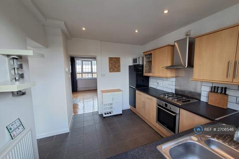 1 bedroom flat to rent, Wainwright House, London, E1W