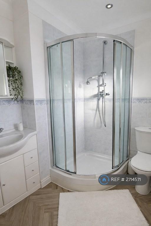 En-Suite Shower And Wc