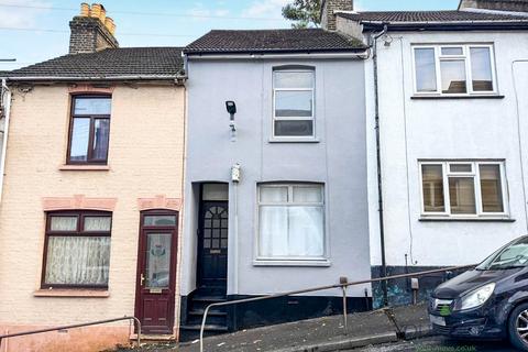 3 bedroom terraced house for sale, Gordon Road, Kent ME4