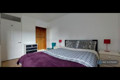 1 bedroom flat to rent, Hampson Way, London, SW8