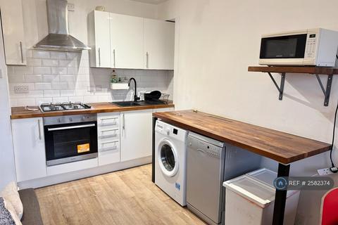 5 bedroom maisonette to rent, Jamaica Street, London, E1