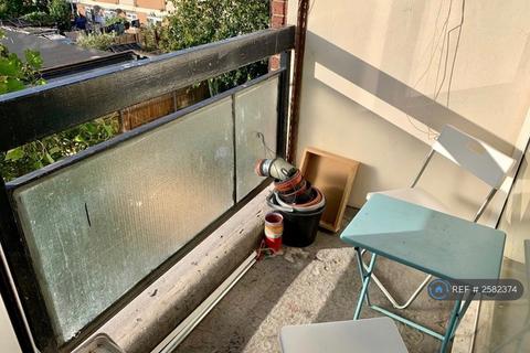 5 bedroom maisonette to rent, Jamaica Street, London, E1