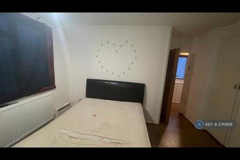 undefined, Newbury Close, Romford, RM3